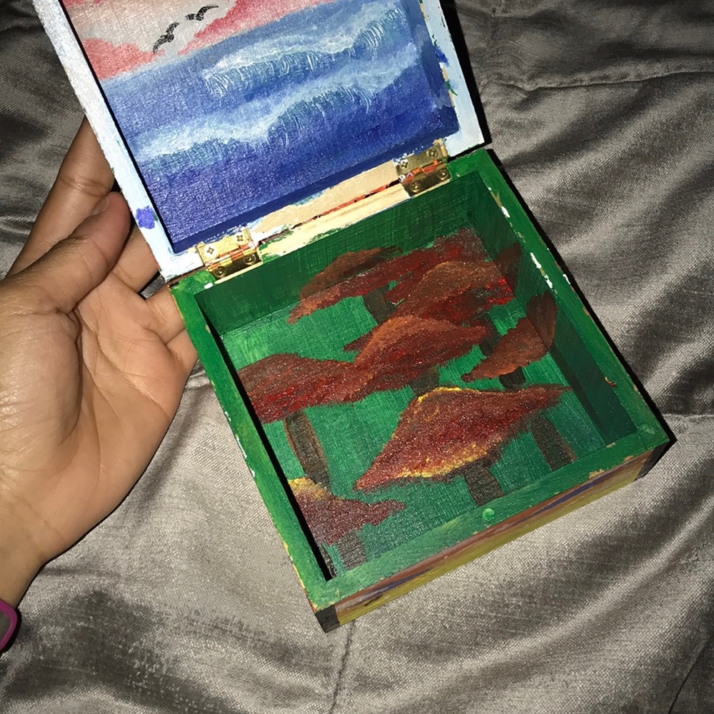 Love Box💕 - Picture 5 of 6